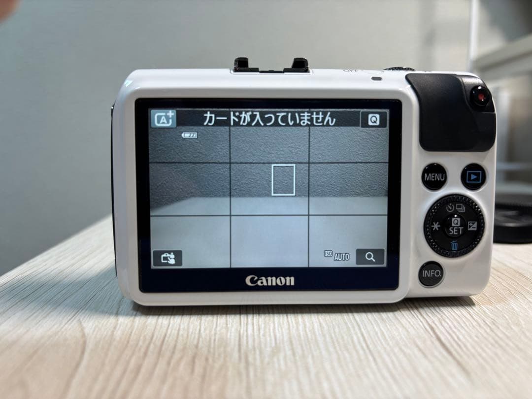 EOSM レンズ(ef-m22mm f2 stm) セット 付属品付き