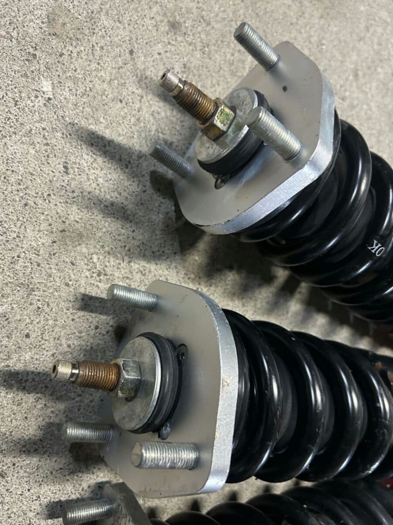 18クラウン バーディークラブ　フルタップ式車高調