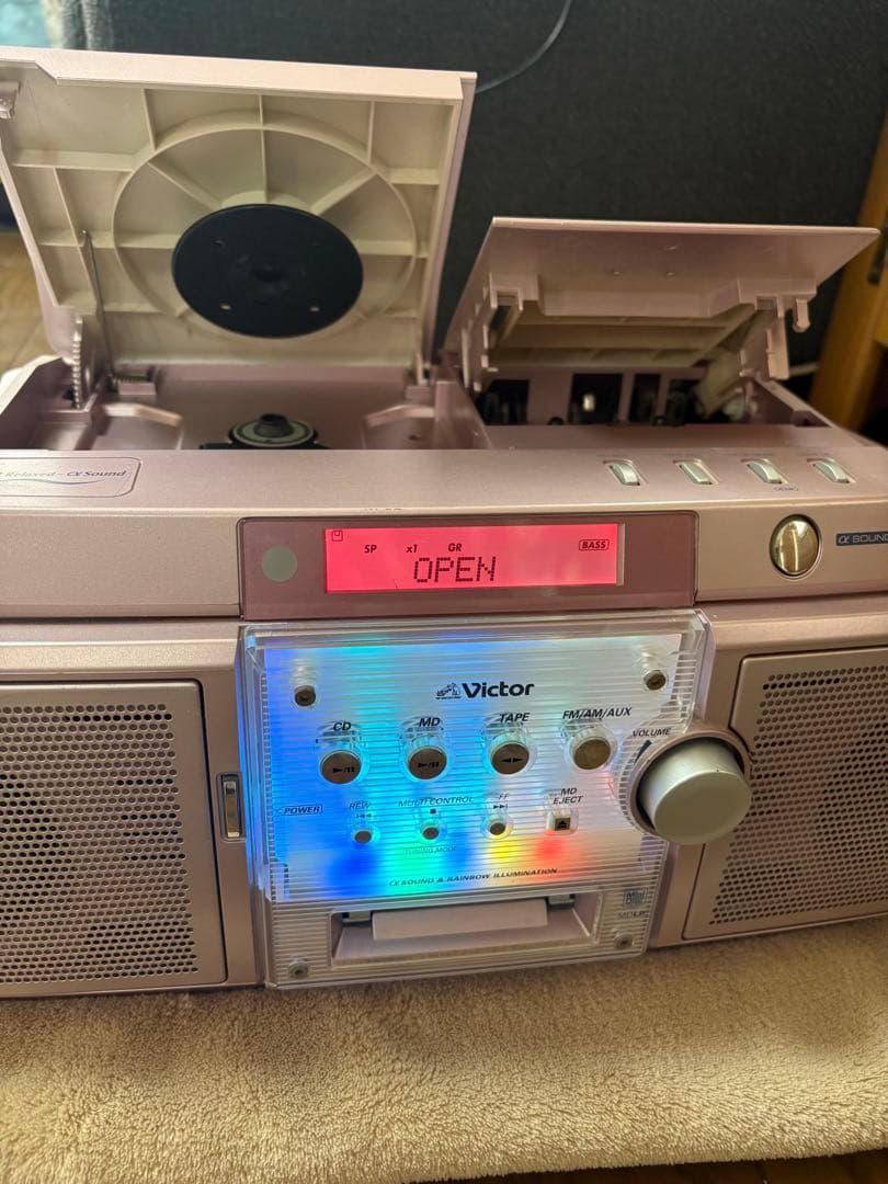 Victor MD/CD/カセットデッキ ピンク