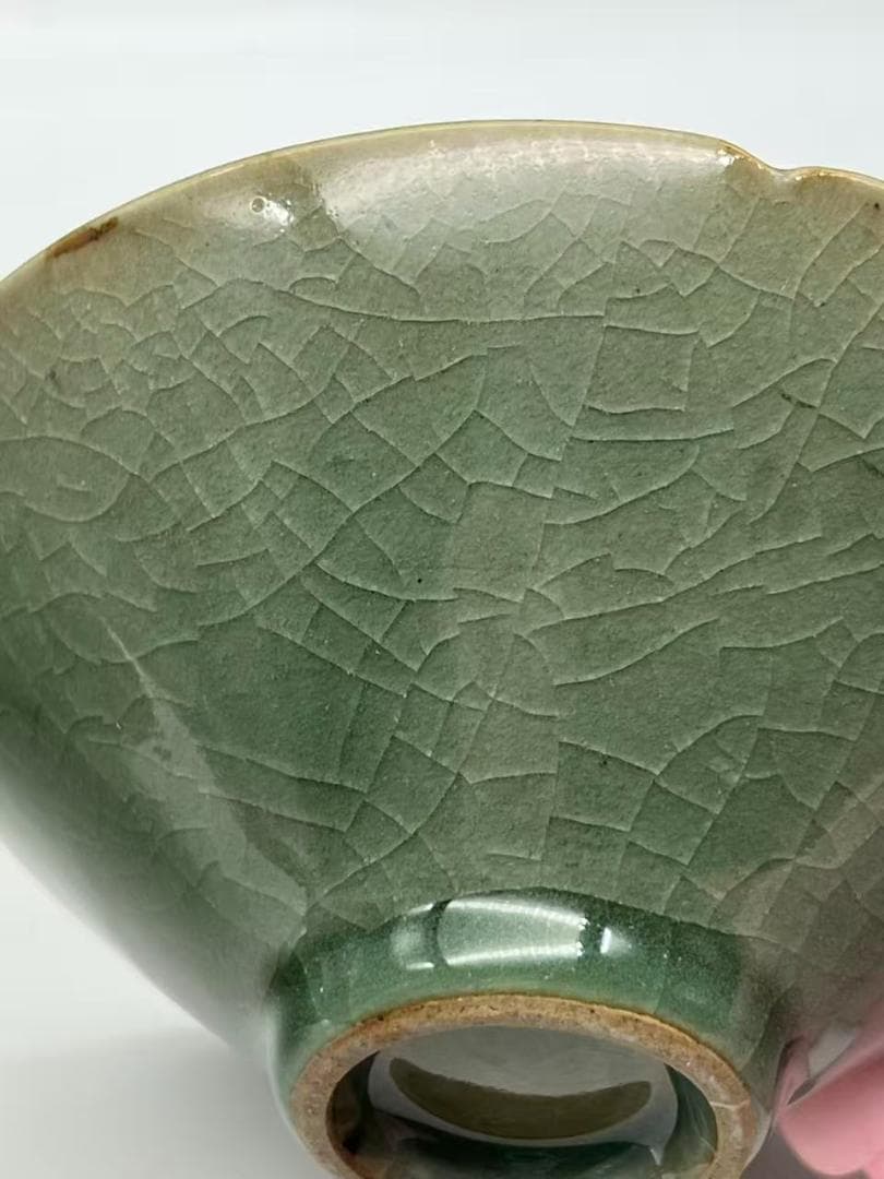 清時代 青磁 花口茶盞 越窯茶碗 一対　茶道具　中国古美術(A-84)