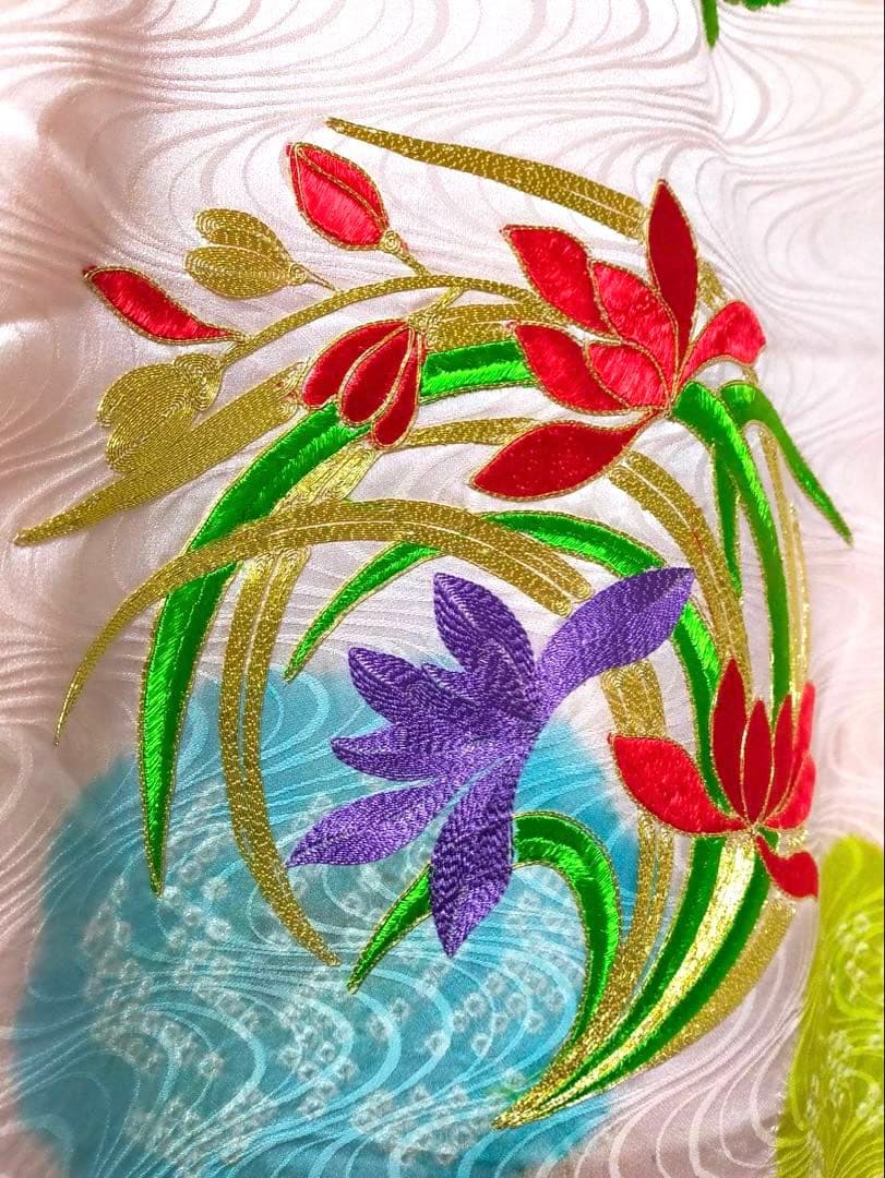 □ 正絹女児用　お宮参り　掛け着　初着　七五三　アンティーク　可愛い花柄刺繍