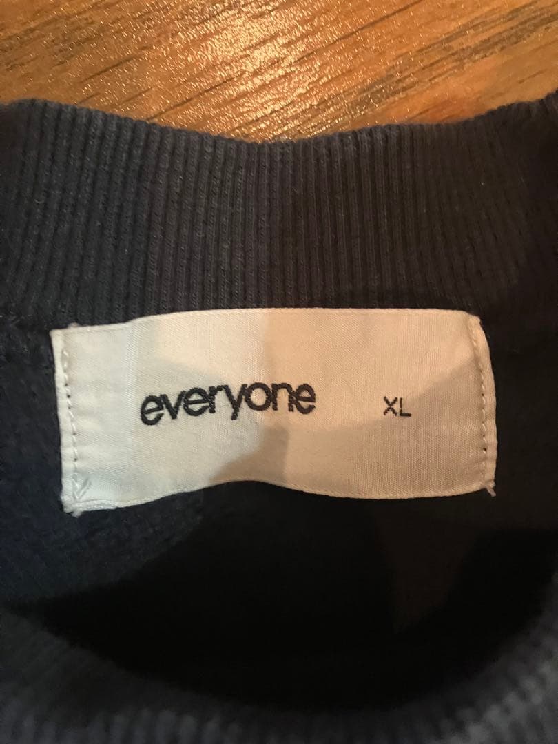 トップス everyone original logo crew sweat (NAVY)