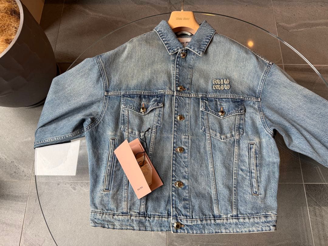 MIUMIU ミュウミュウ ロゴ入り デニムジャケット