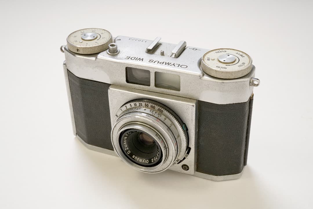 オリンパス　ワイド（OLYMPUS WIDE）オールドカメラ　1955年9月発売