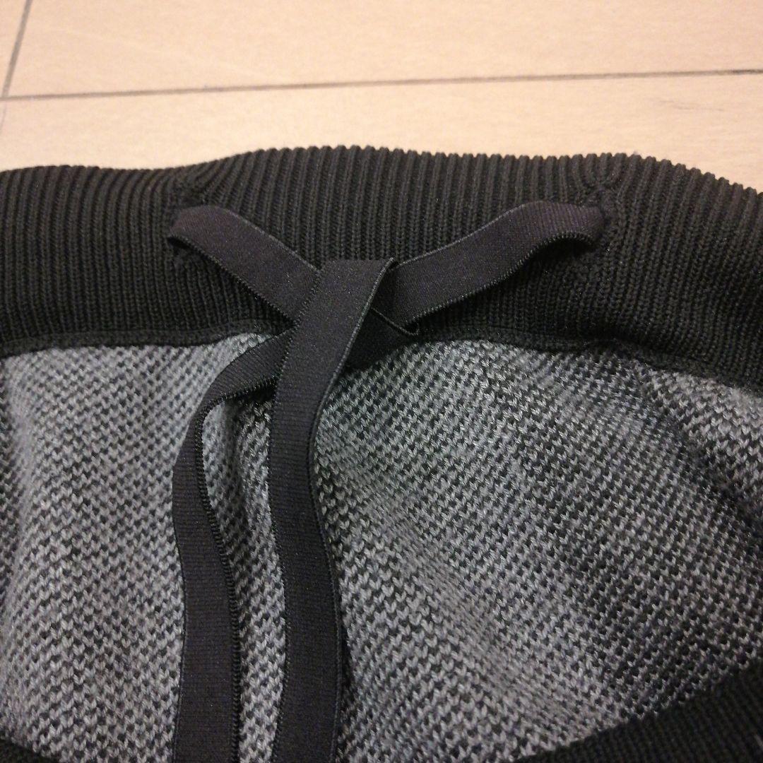 デサントゴルフ モックネック チェック柄ニット スカート セットアップ グレー