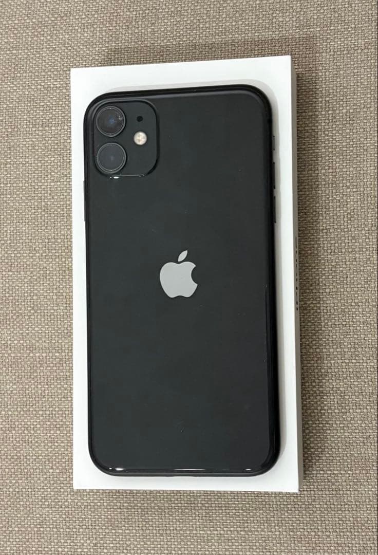 iPhone 11 本体 128GB ブラック 箱付き　SIMフリー