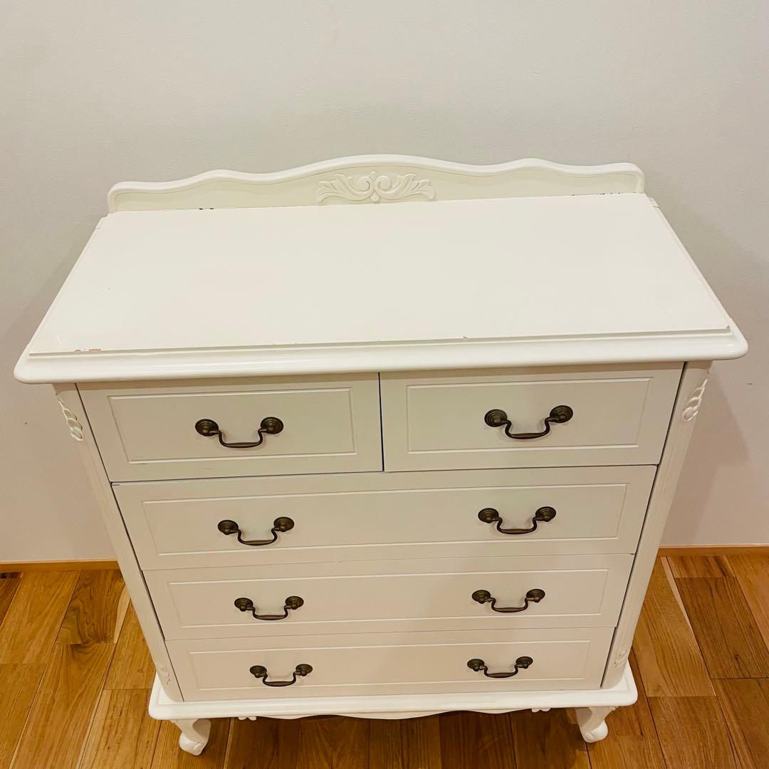 ロココ調 クラシカルなホワイトサイドチェスト 猫脚 白家具 姫系 ふんわり