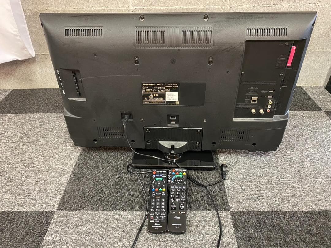 Panasonic ビエラ2022年製TH-32J300 32インチテレビ