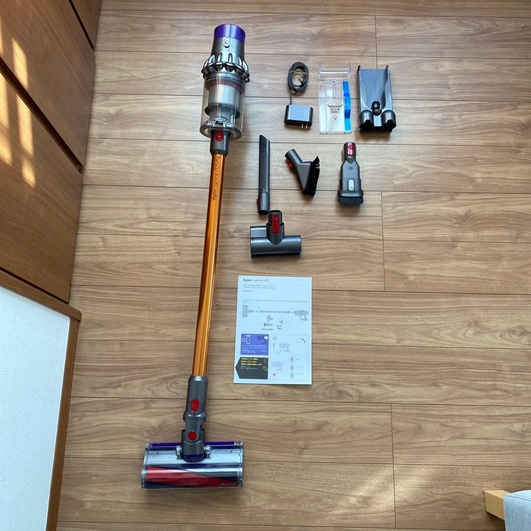 ダイソン dyson V10 fluffy SV12　エコモード35分 清掃済