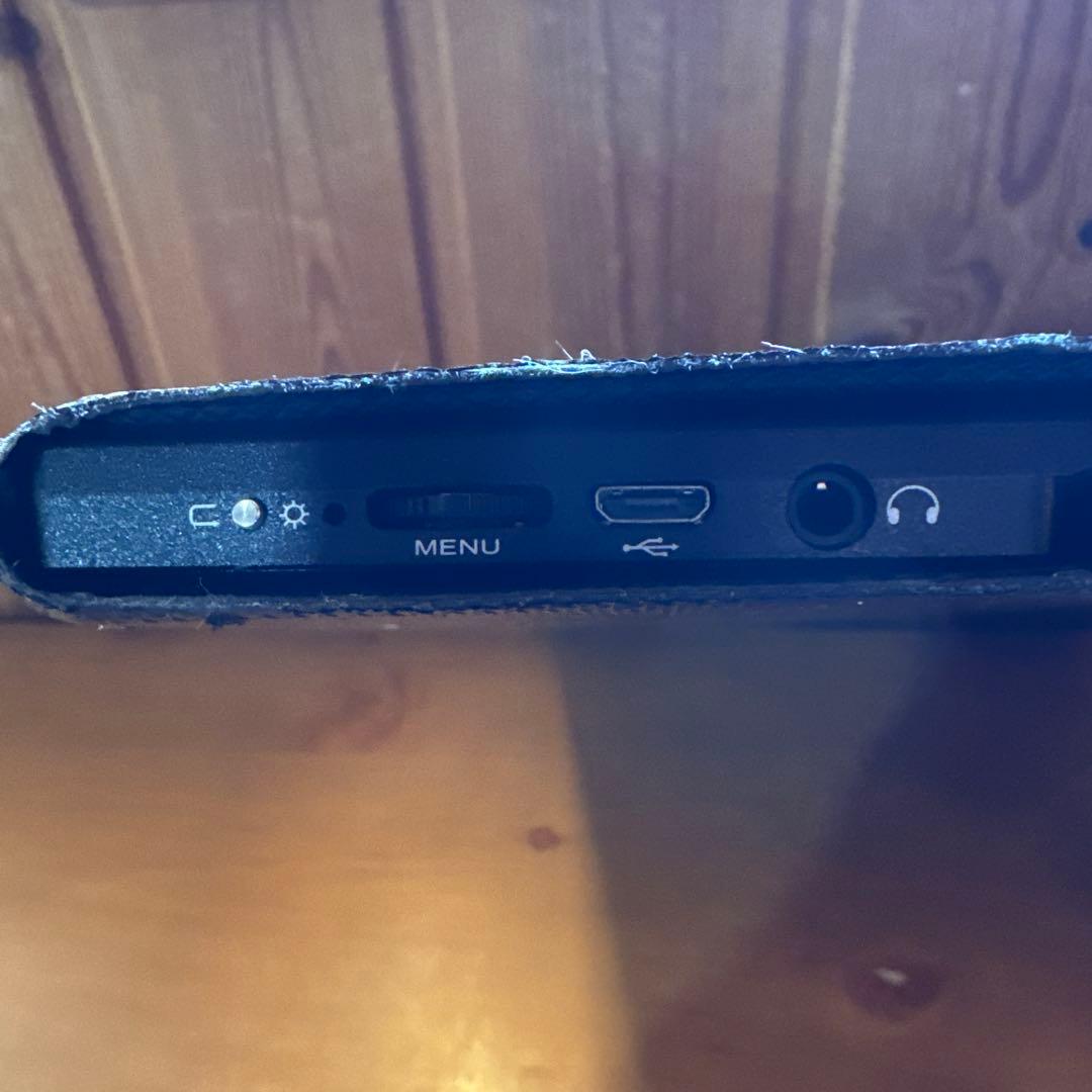 IVV モバイルモニター　15.6インチ