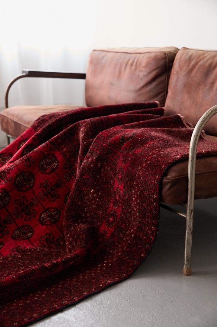 大型ヴィンテージラグ　トライバルラグ　トルクメン族（287×200cm）赤　黒