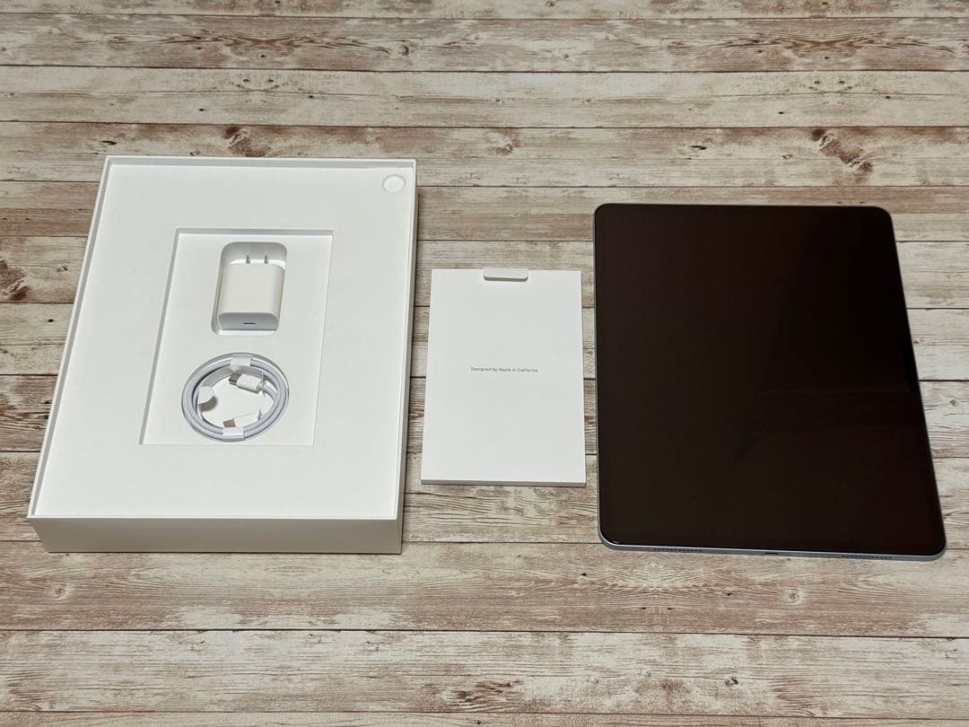 【ほぼ未使用】iPad Air M2 13インチ 極美品