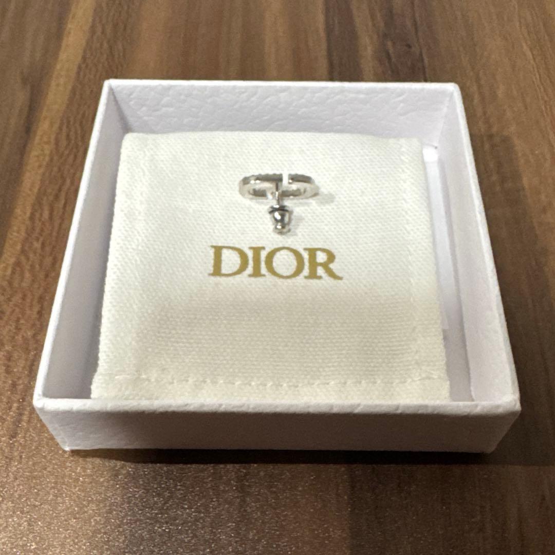 Dior Petit CD スタッドピアス