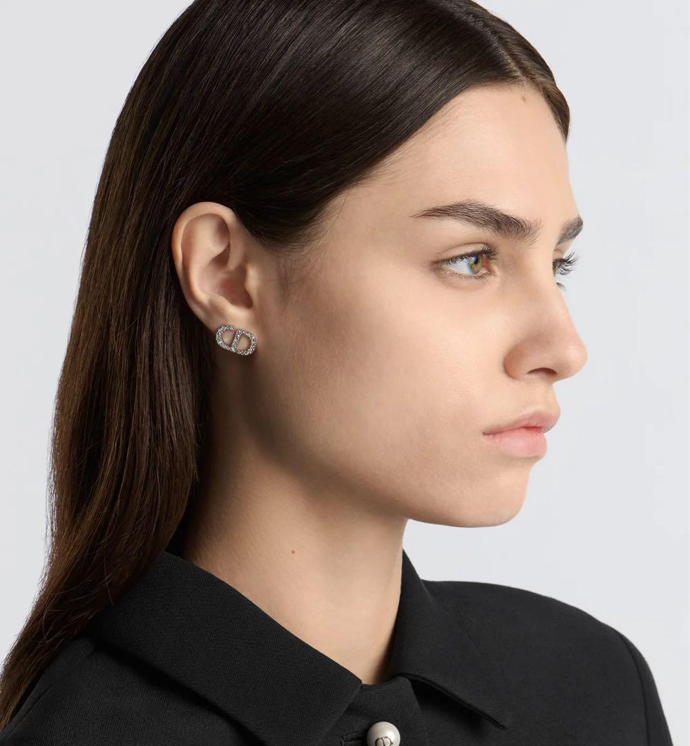 Dior Petit CD スタッドピアス