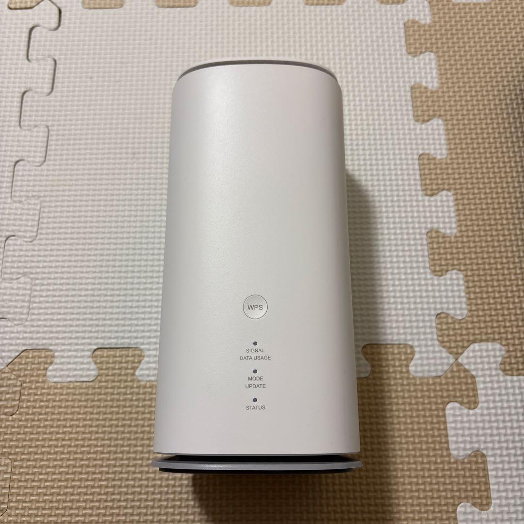 Speed Wi-Fi  5G L13 本体 ZTR02