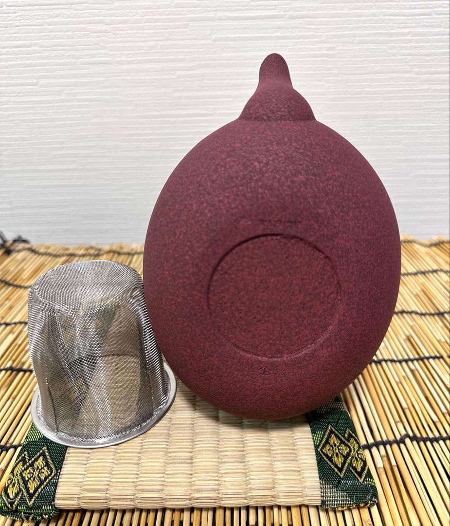 菊地保寿堂　奥山清行デザイン　ティーポット ふくＳ　南部鉄瓶　南部鉄器