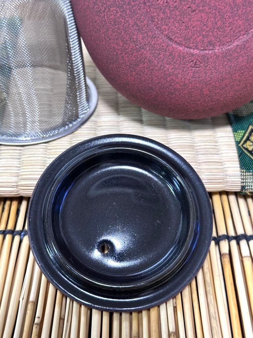 菊地保寿堂　奥山清行デザイン　ティーポット ふくＳ　南部鉄瓶　南部鉄器