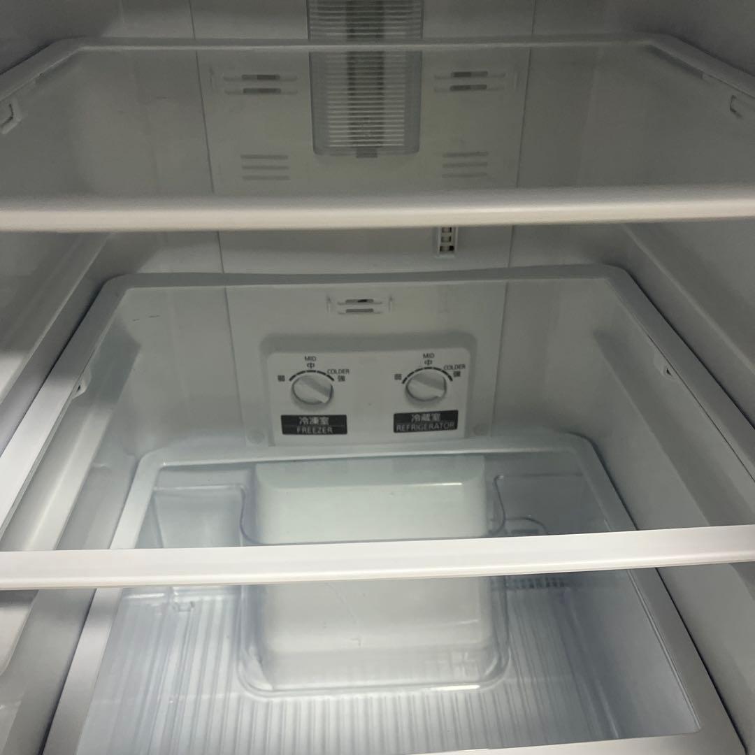 【美品】・三菱　ノンフロン冷凍冷蔵庫　　　 MR-P15ED-KK 2019年製