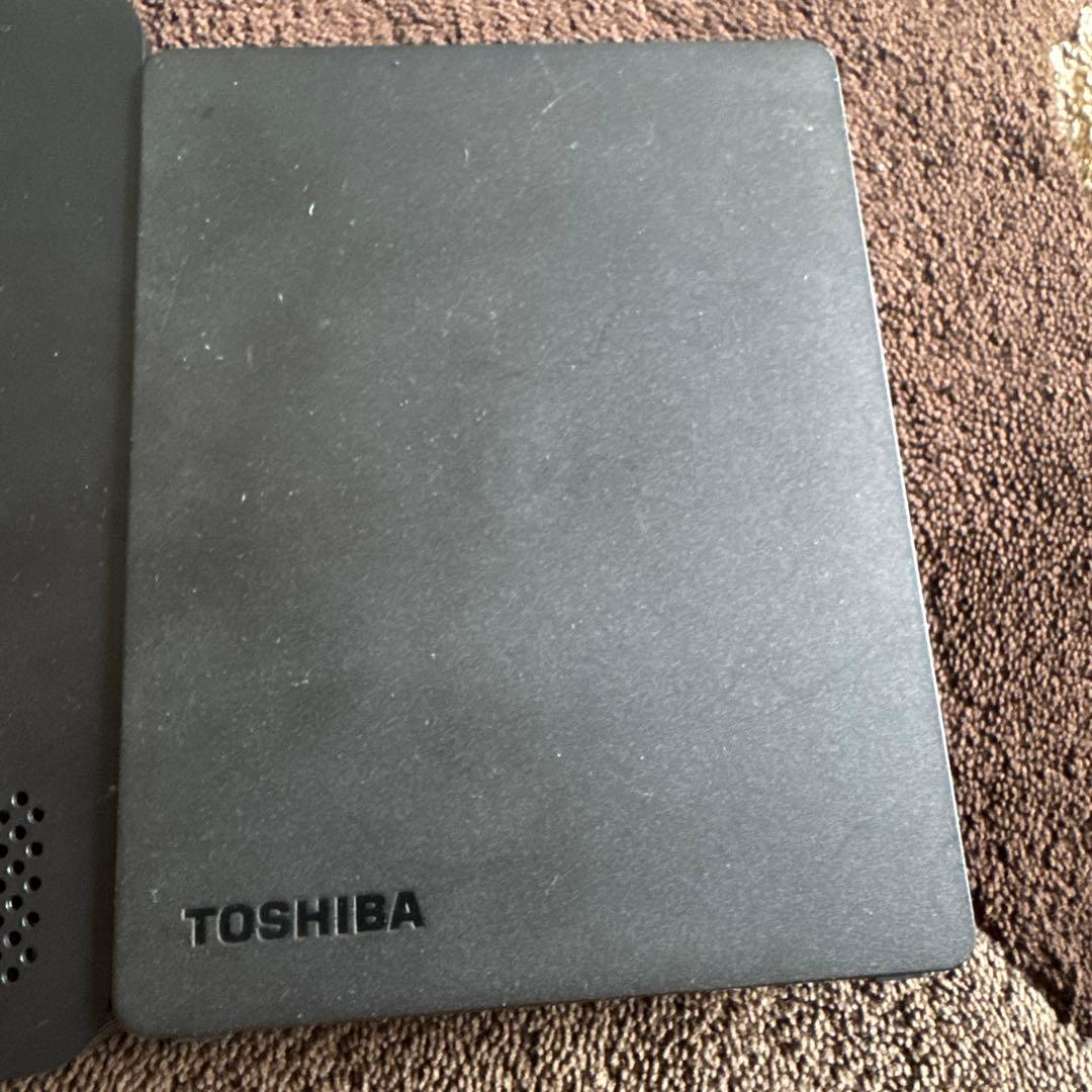 TOSHIBA、BUFFALOの外付けHDD2TB 二個セット