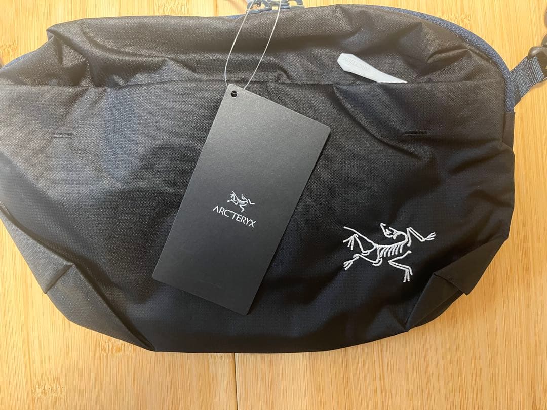 【国内正規品】アークテリクス ヒリアド クロスボディバッグ ブラック ヒリアド6