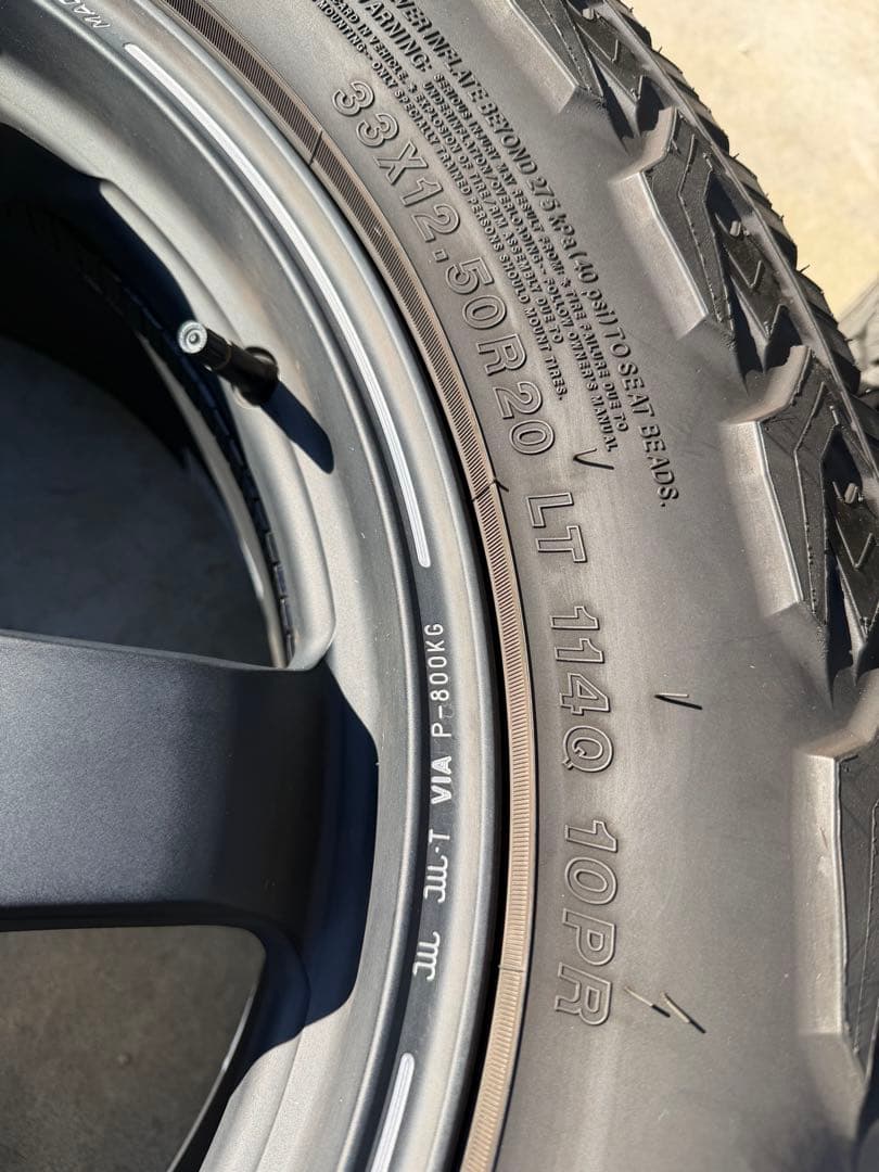 【レイズ】『ボルクレーシング　TE37ウルトラ』２０インチ　ランクル300で使用