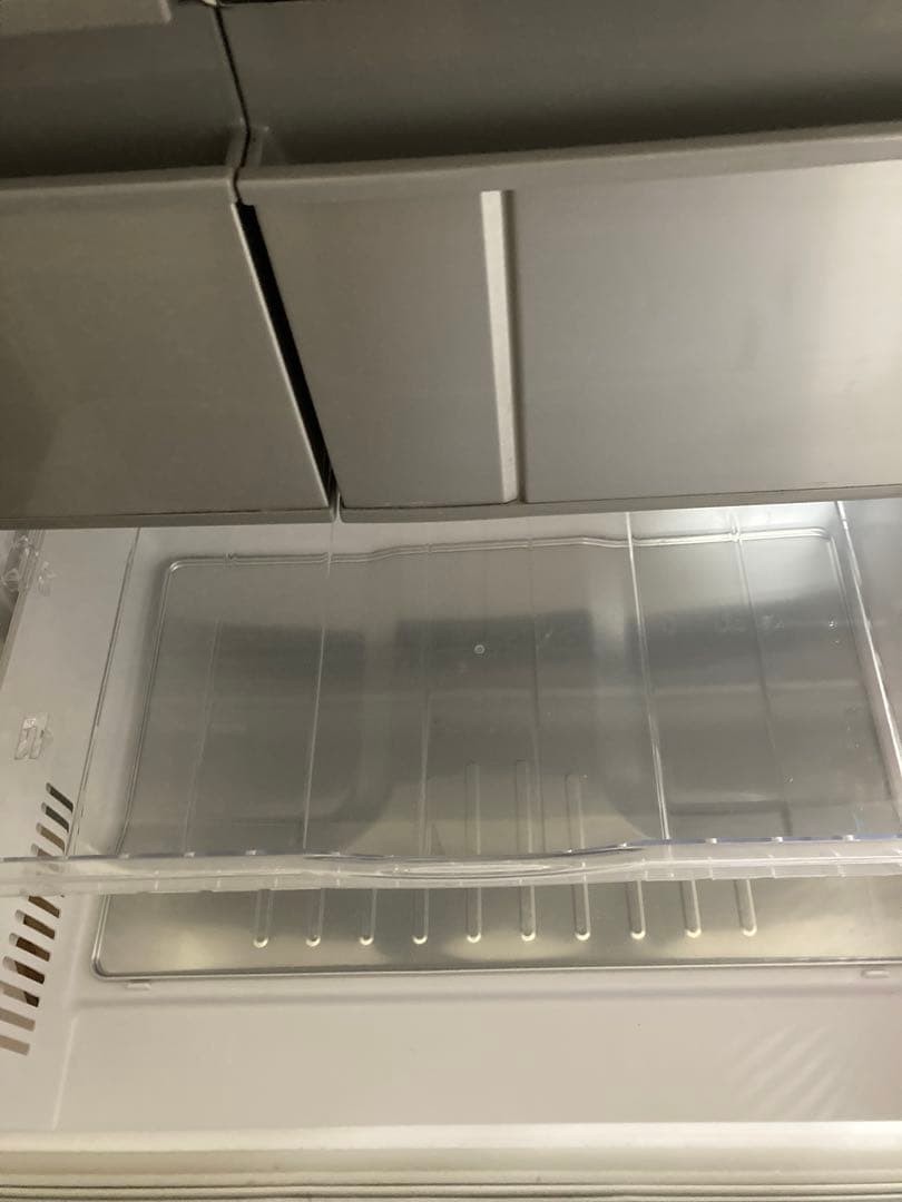 日立6ドア冷蔵庫 517L（R-F520D）