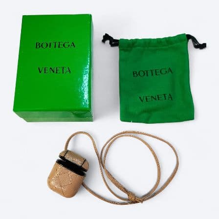 BOTTEGA VENETA 本革イントレ AirPodsケース ベージュ