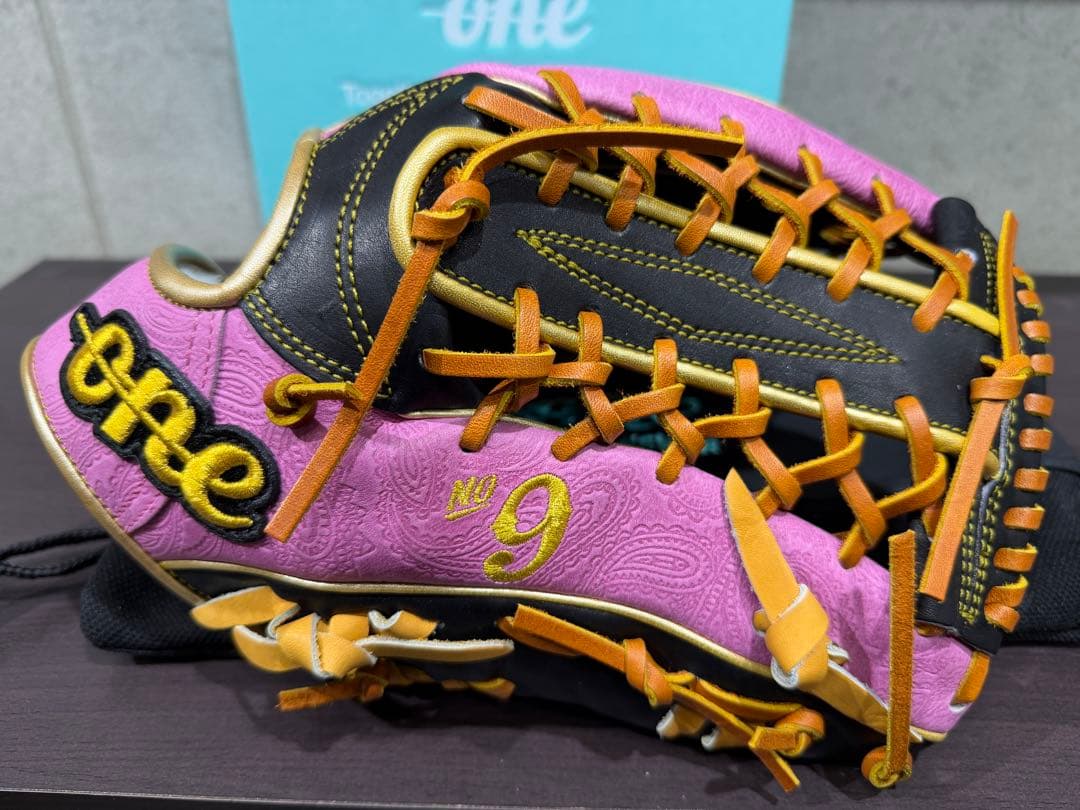 ワンオブジアンサー 硬式外野手用 ソフトバンク 柳田選手モデル 母の日限定グラブ