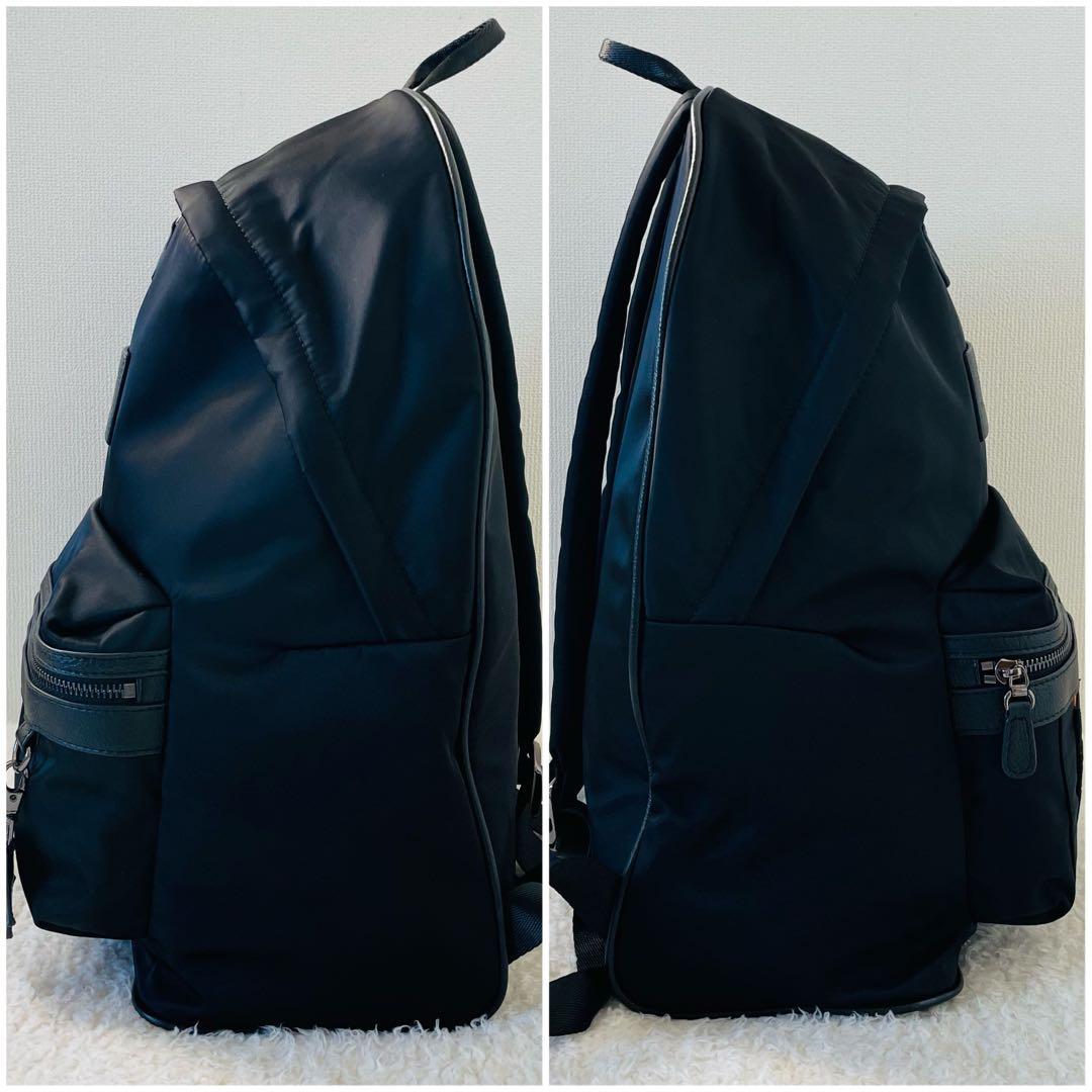 【未使用】AVIREX リュック バックパック 黒