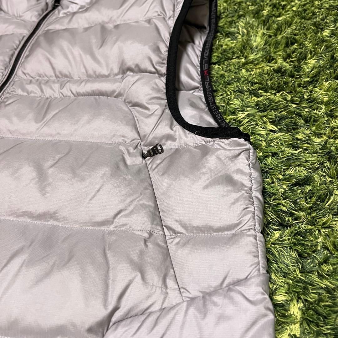 Ralph Sportsシルバーダウンベスト 軽量 保温性