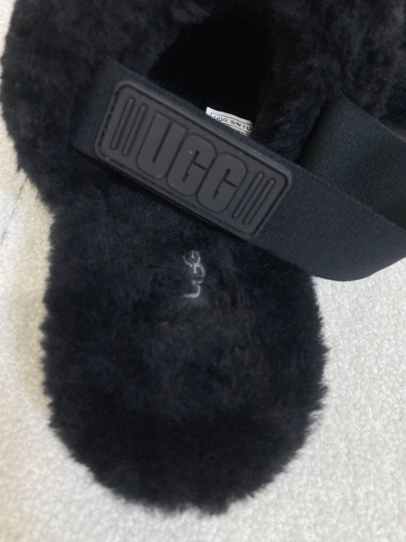 8343.【未使用品】UGG スーパーフラッフスリッパ SUPER FLUFF