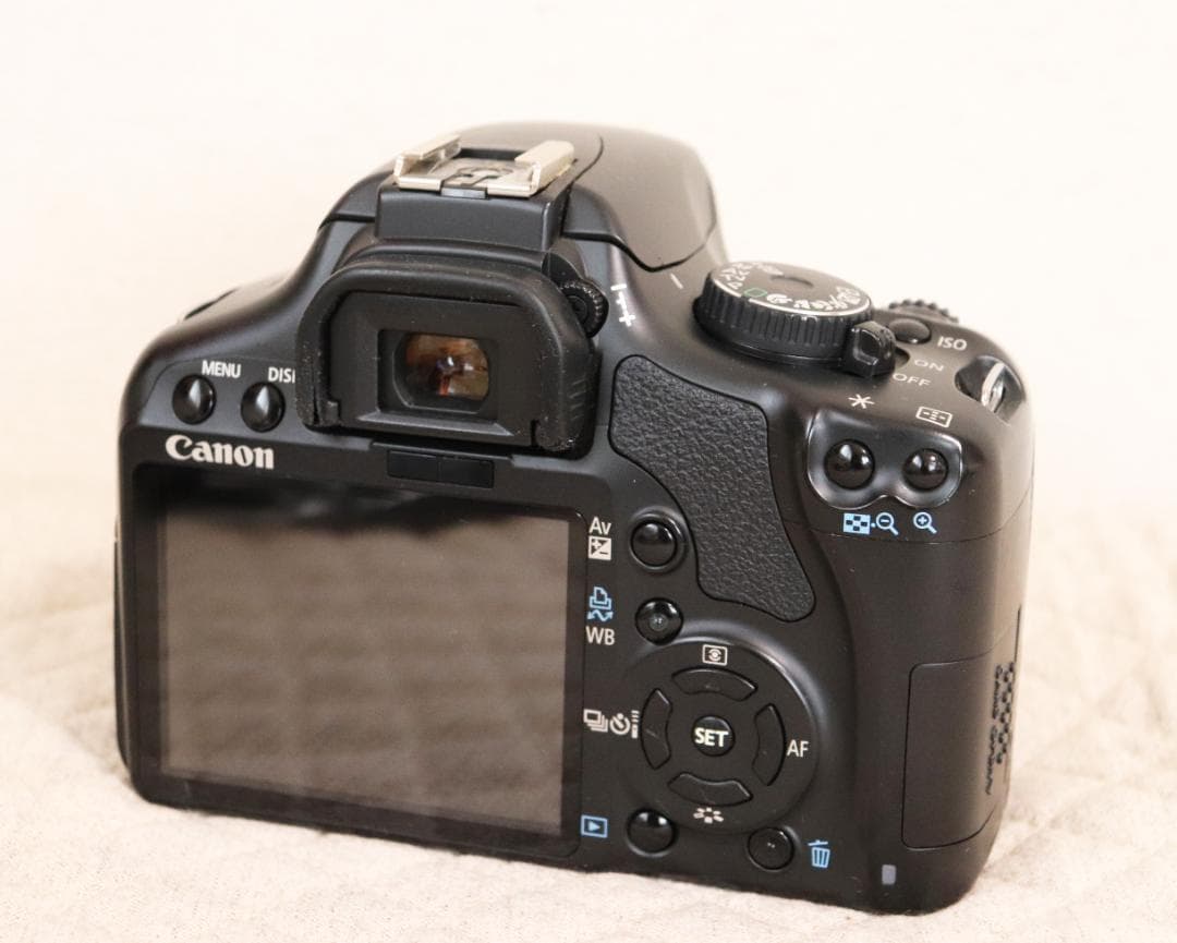 【※ジャンク品※】Canon EOS Kiss X2 デジタル一眼レフ カメラ