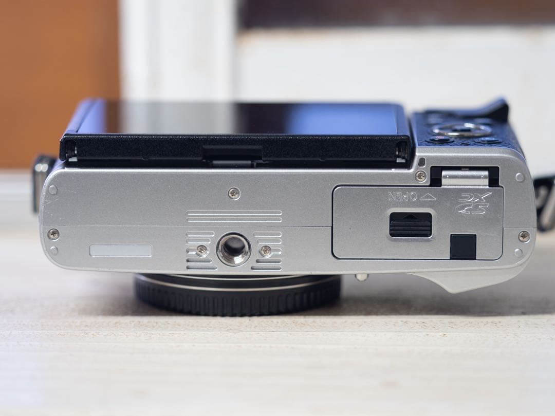 【当日発送】OLYMPUS PEN EP7 ミラーレス一眼 マイクロフォーサーズ