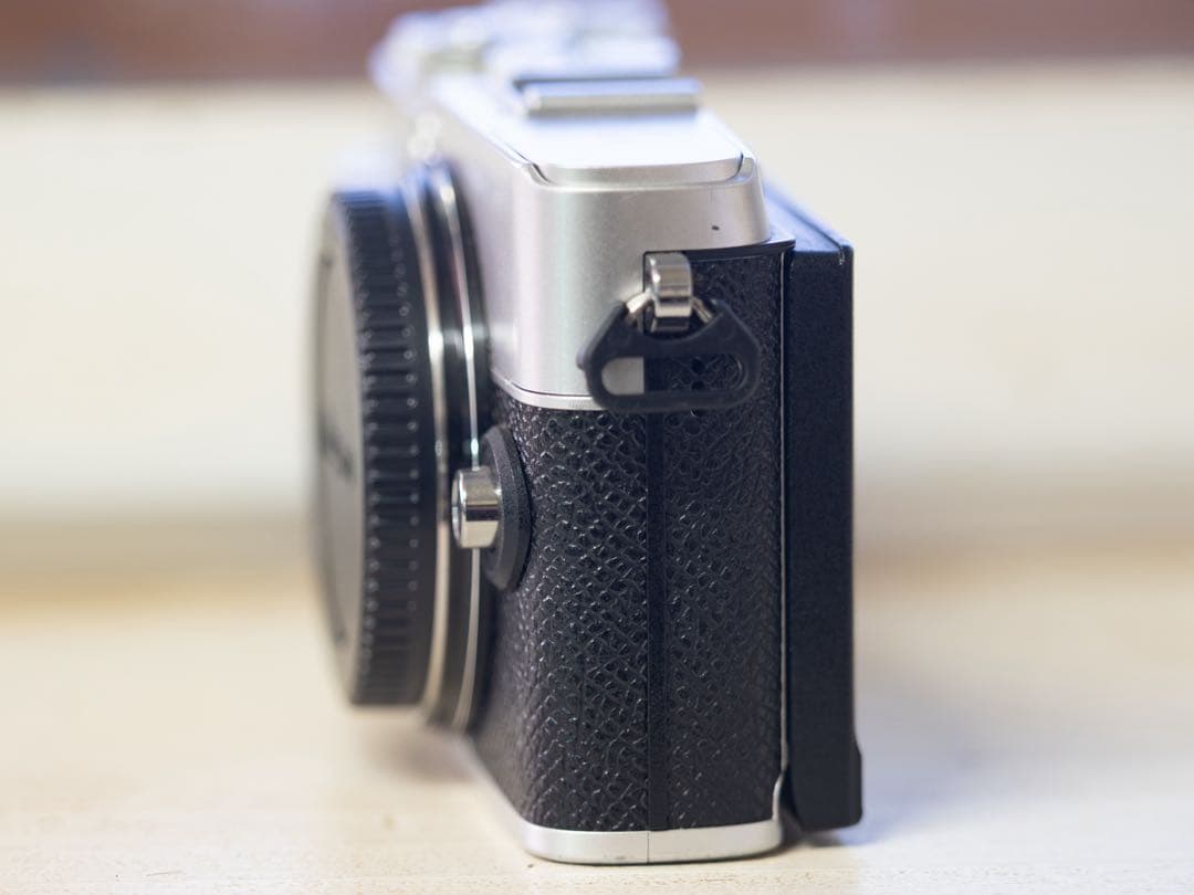 【当日発送】OLYMPUS PEN EP7 ミラーレス一眼 マイクロフォーサーズ