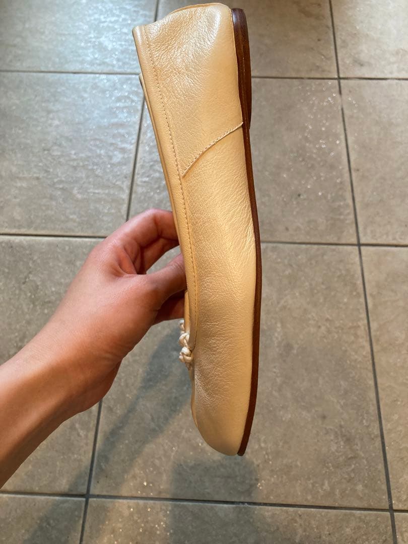 メゾンマルジェラ　タビバレエシューズ　ナチュラル