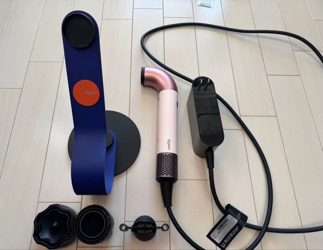 Dyson Supersonic r ダイソン ドライヤー ピンク