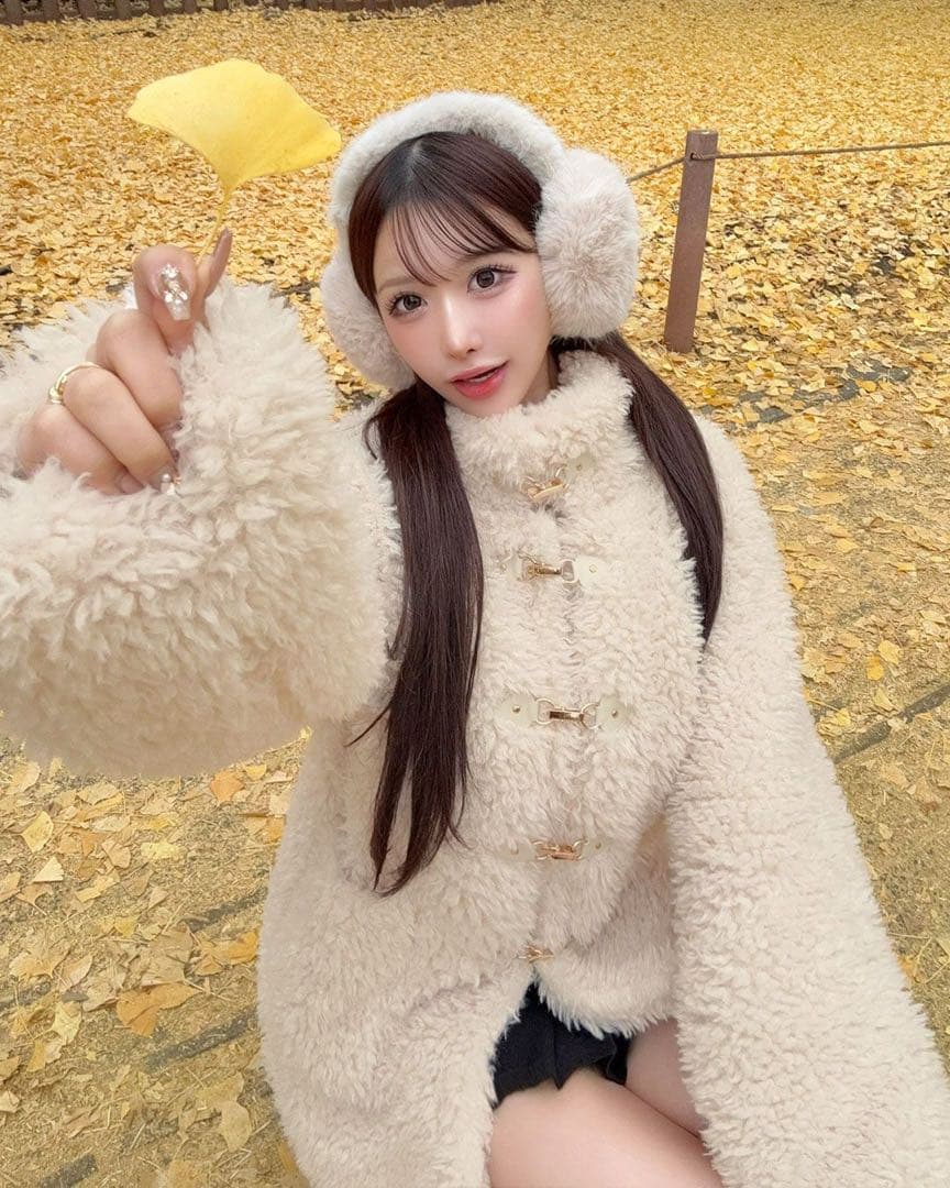 新品タグ付 Cherimi シェリミー プードルファーコート アイボリー F