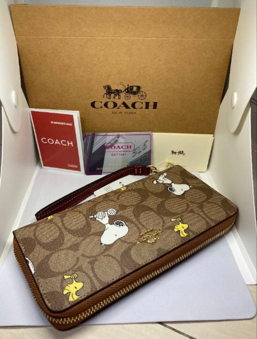 COACH　コーチ　CE705　長財布　コーチ×ピーナッツ(Peanuts)