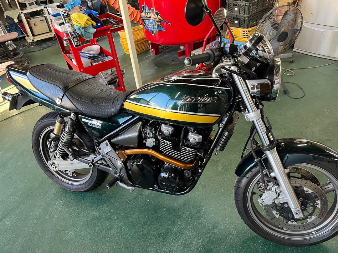 サブフレーム　ゴールド　ゼファーχ