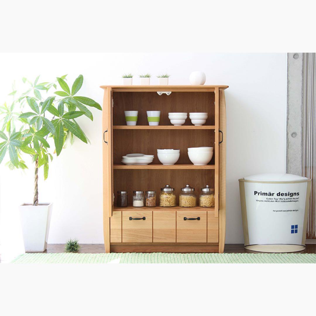 ナチュラルウッド ガラス扉付きキャビネット