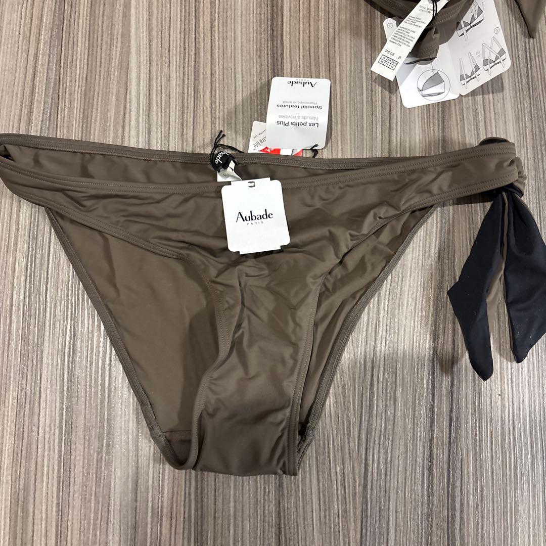 Aubade カーキ　セパレート水着　ビキニ