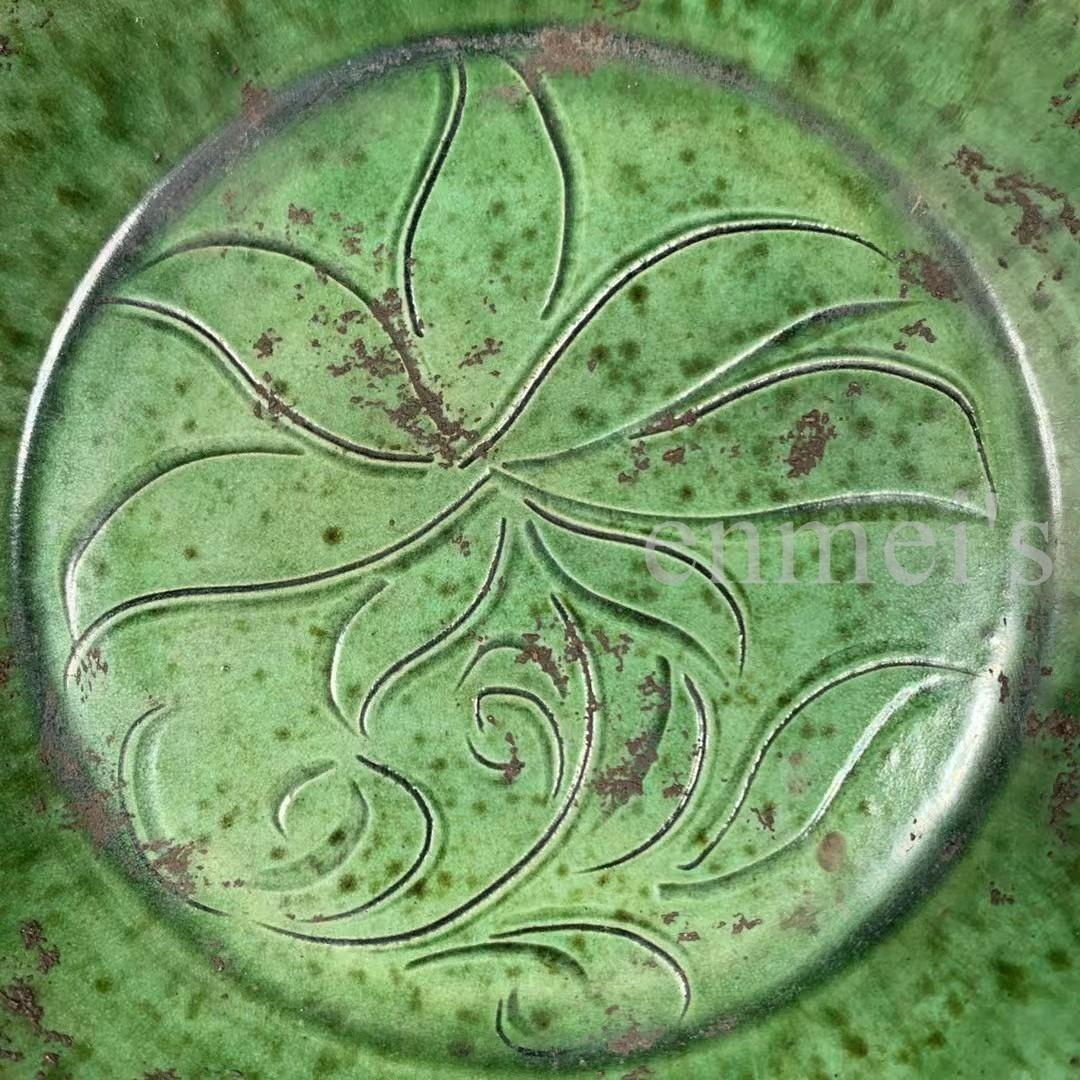 中国古美術・希少・旧蔵品 宋代 定窯 緑釉 花卉紋盤・皿・置物・茶道具・文房具