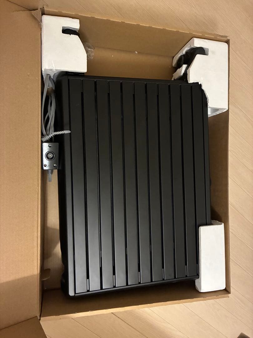 【美品】デロンギ　オイルヒーター　MDHU15-PB