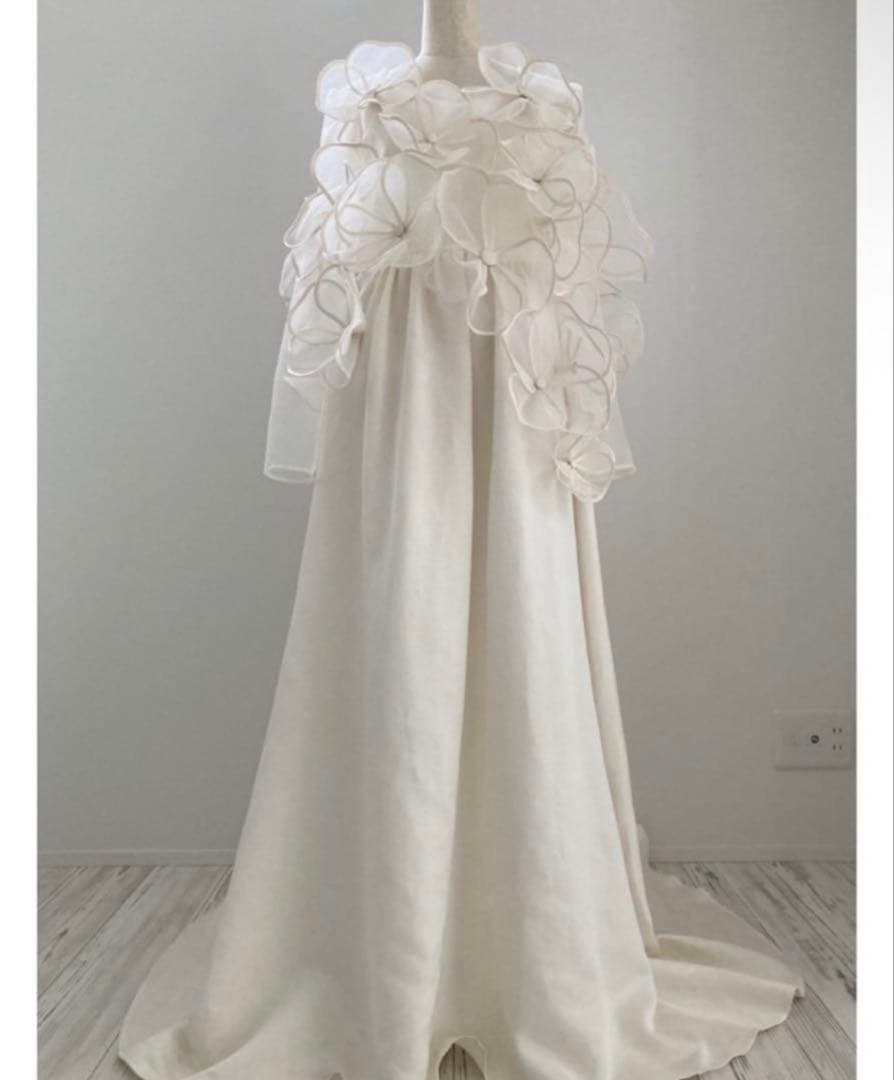 ウエディングドレス　　結婚式　二次会　前撮り　オーダーメイド　フラワー装飾