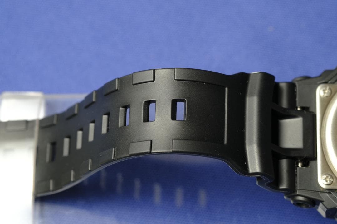 【綺麗】G-SHOCK GAW-100B 電波ソーラー／ビッグケース (114)