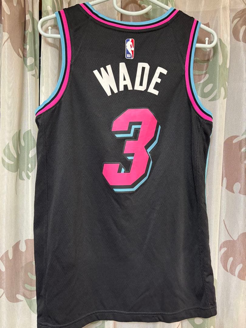 ス*？様 【正規品】Dwyane Wade Miami Vice Nights