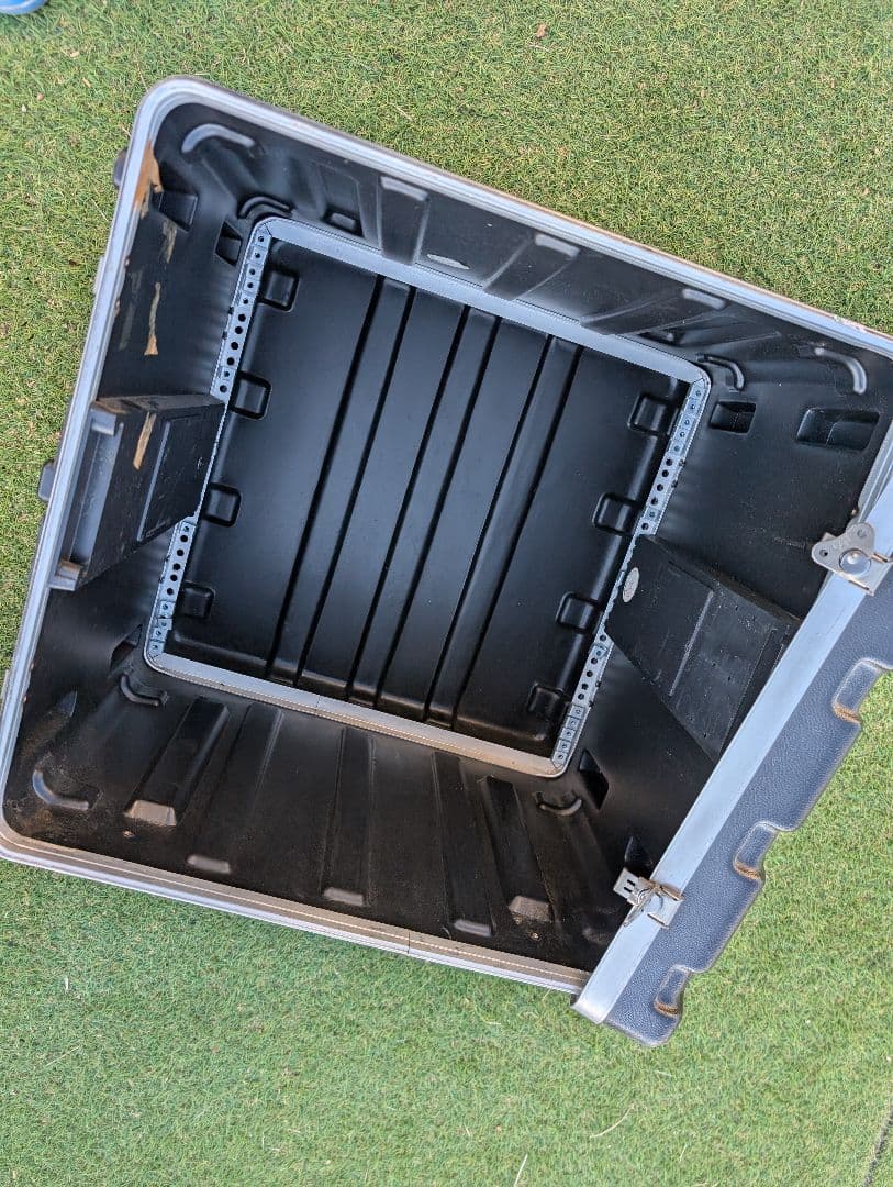 【可動OK】SKB 10U ラックケース 機材ケース