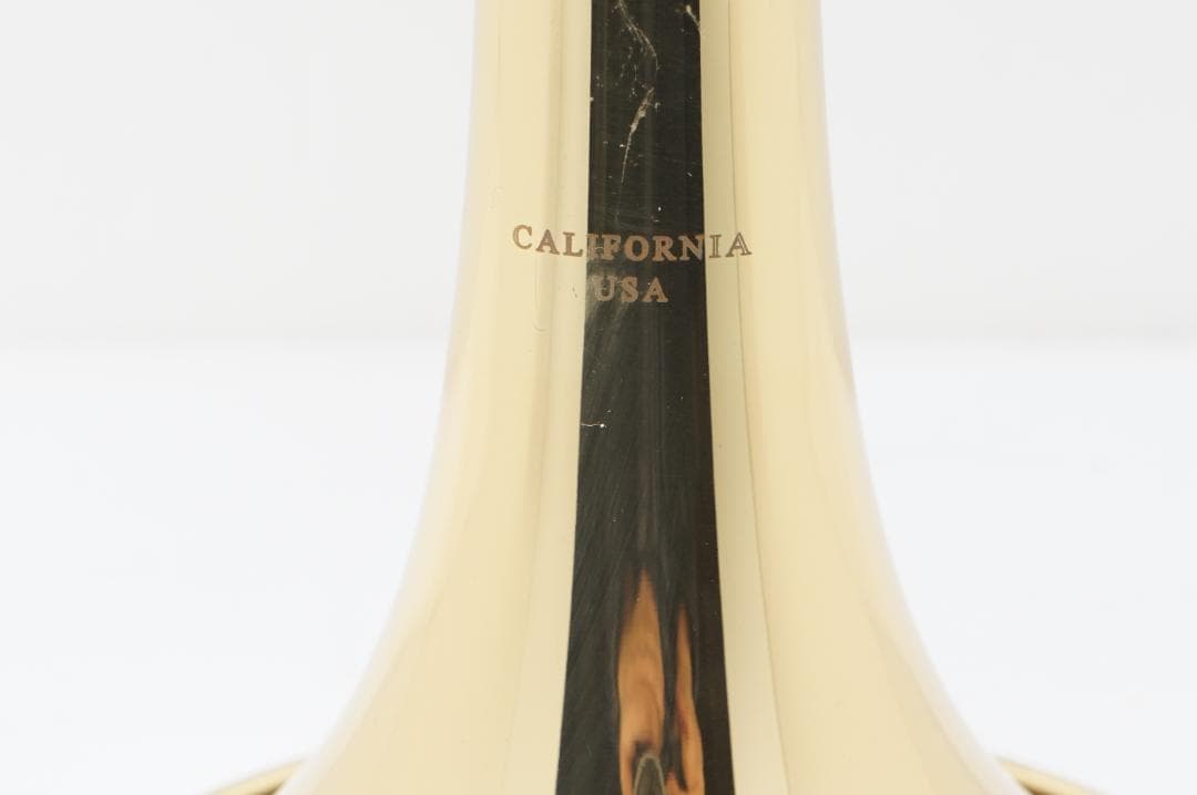 ＜ジャンク扱い＞トランペット マウスピース付　USA製？カルフォルニア