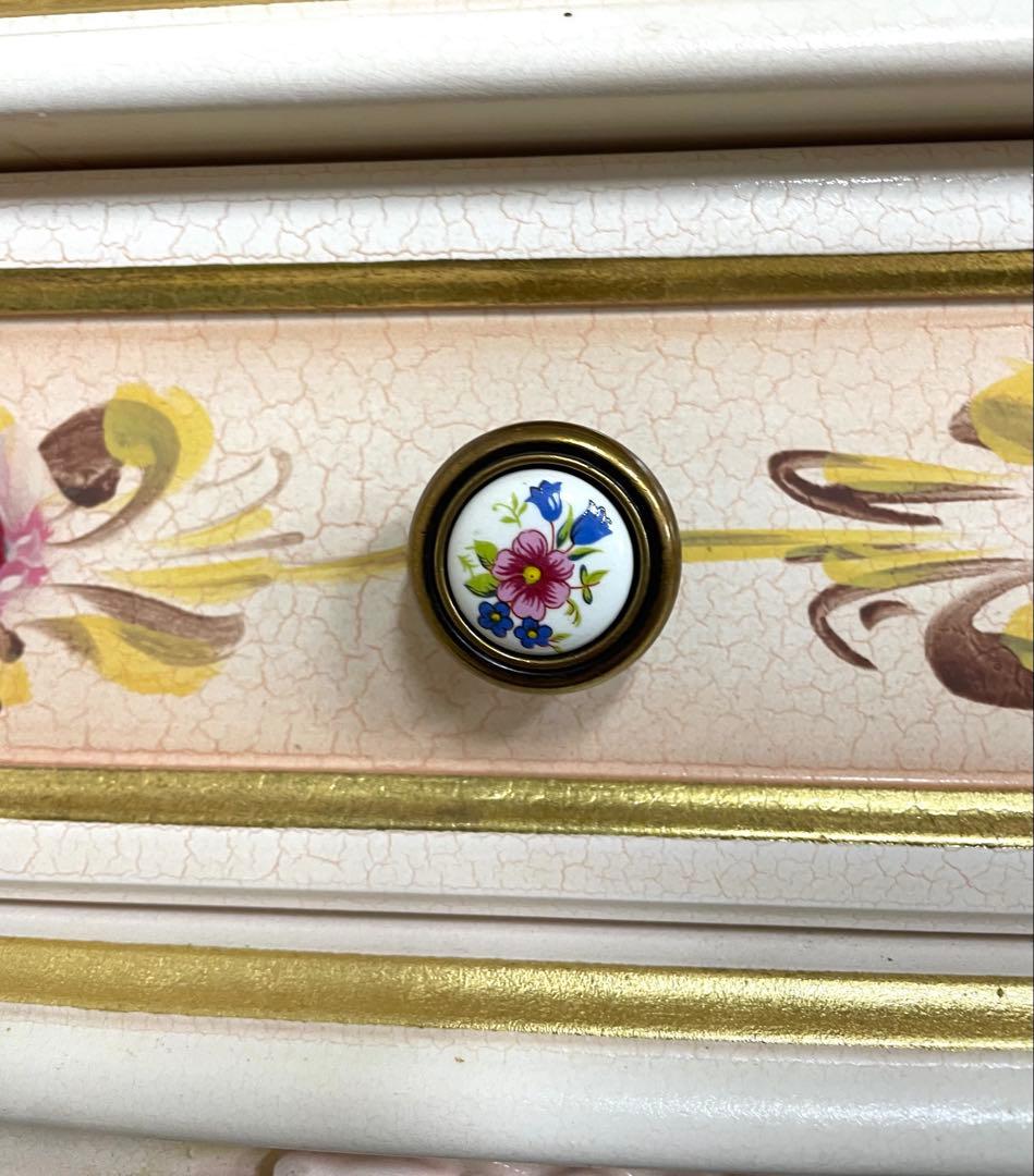 ロココ調ピンクのフラワーモチーフキャビネット 美品