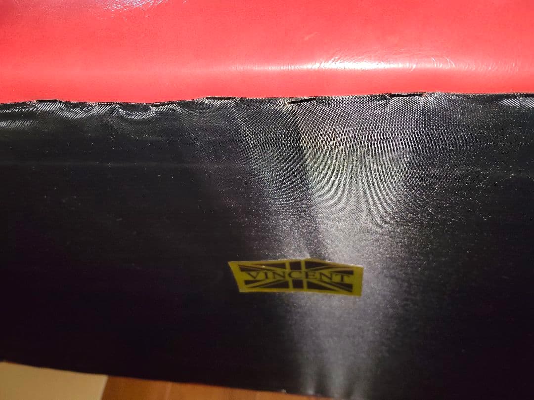 【美品】VINCENT ヴィンセント カウチソファ チェスターフィールド 赤